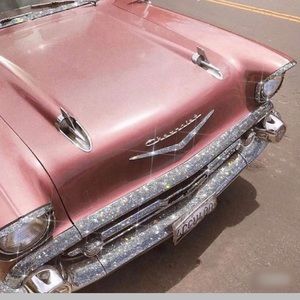 Meet your Posher, Karis